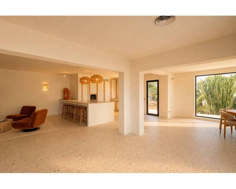 7 Zimmer Villa zu verkaufen in Javea / Xabia mit Pool - 2.900.000 € (Ref: 9918879)