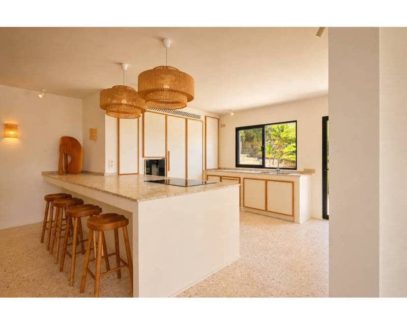 7 Zimmer Villa zu verkaufen in Javea / Xabia mit Pool - 2.900.000 € (Ref: 9918879)