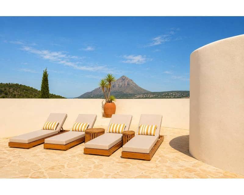 7 Zimmer Villa zu verkaufen in Javea / Xabia mit Pool - 2.900.000 € (Ref: 9918879)