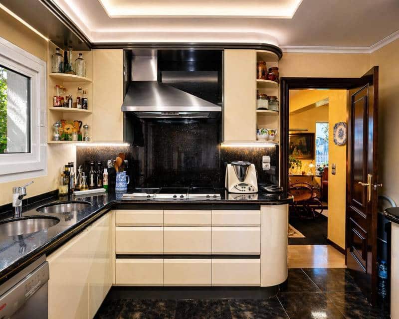 4 sovrum Villa till salu i Denia med pool garage - 1 190 000 € (Ref: 9918881)