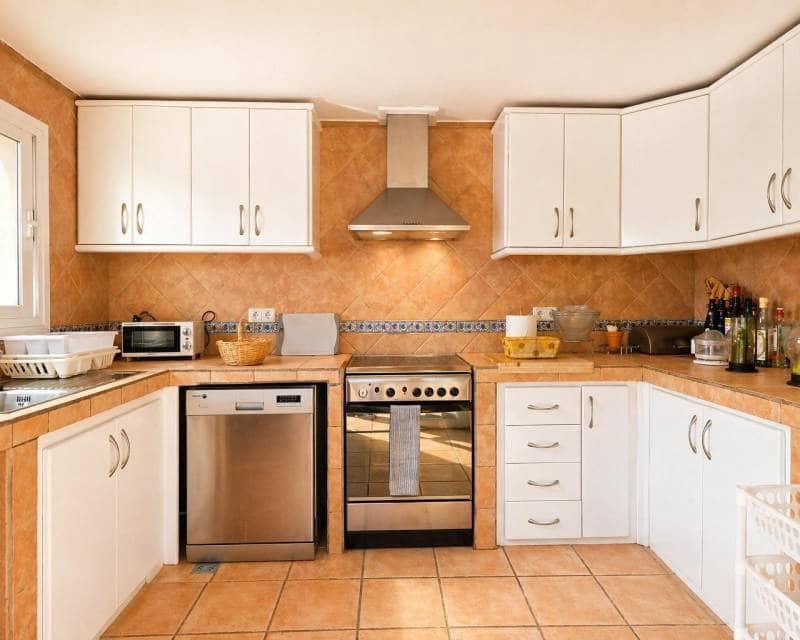 4 quarto Moradia para venda em Javea / Xabia com piscina garagem - 990 000 € (Ref: 9918882)