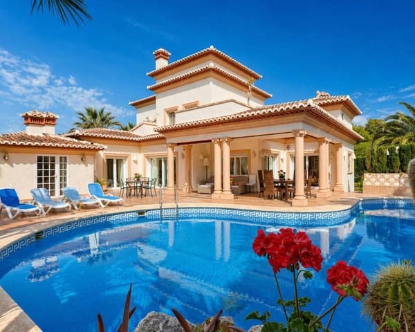 4 quarto Moradia para venda em Javea / Xàbia com piscina garagem - 990 000 € (Ref: 9918882)
