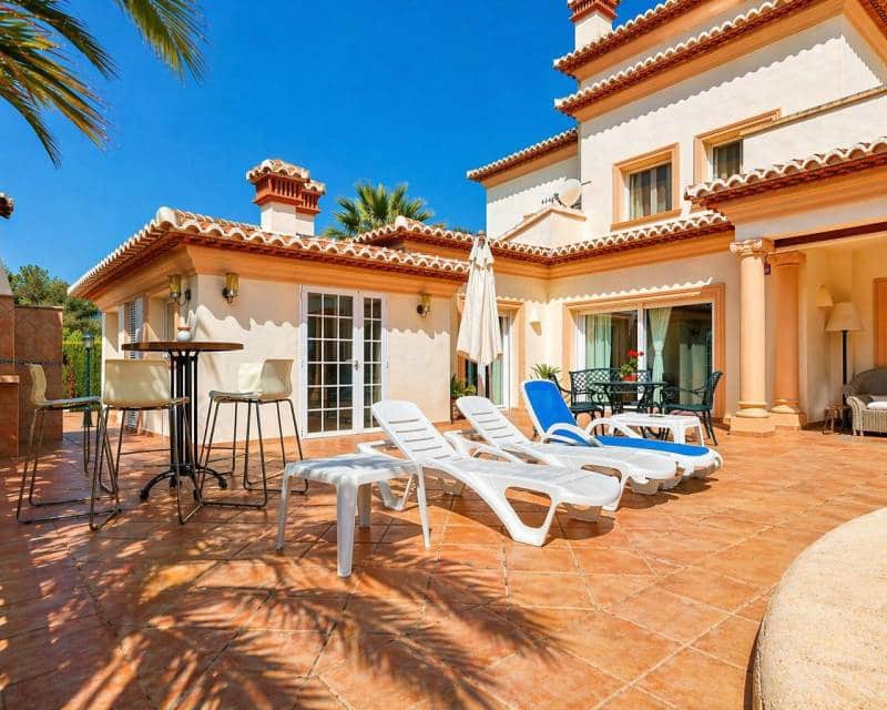 4 quarto Moradia para venda em Javea / Xabia com piscina garagem - 990 000 € (Ref: 9918882)