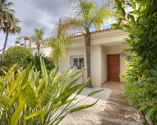3 soveværelse Rækkehus til salg i Moraira, Teulada-Moraira med swimmingpool garage - € 475.000 (Ref: 9925065)