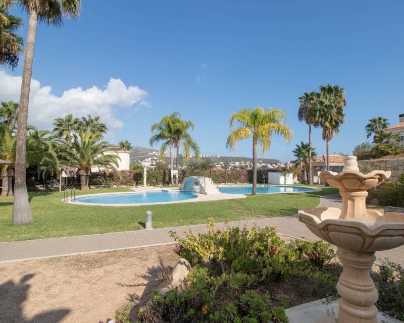 3 bedroom Terraced Villa for sale in Moraira with pool garage - € 475,000 (Ref: 9925065)