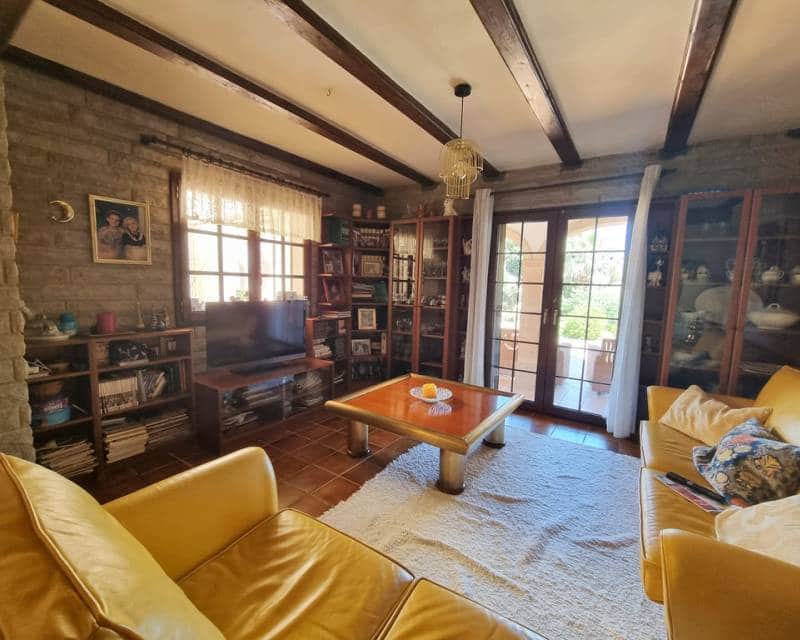 3 bedroom Finca/Country House for sale in Pedreguer with pool garage - € 795,000 (Ref: 9925066)