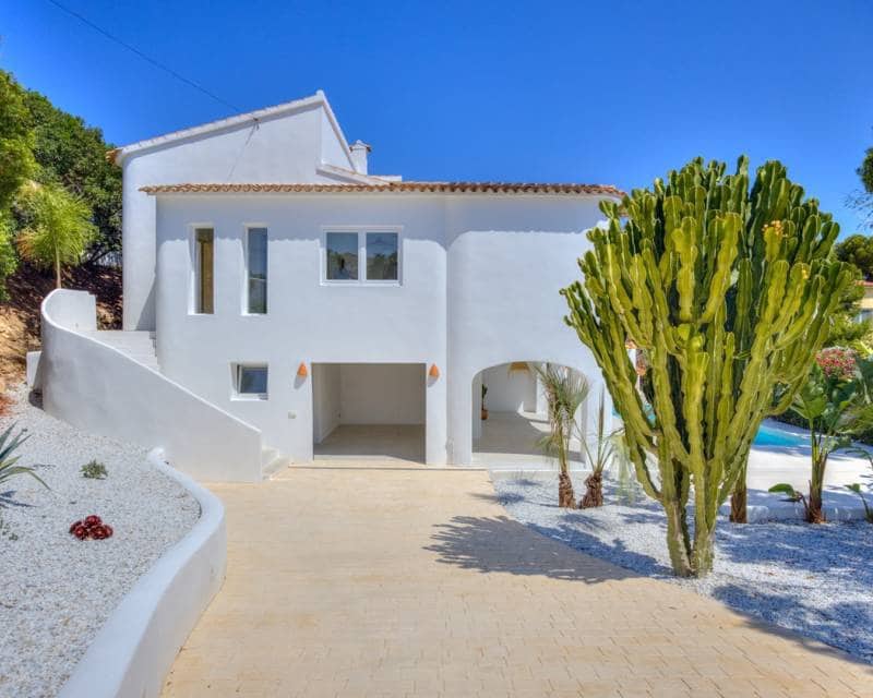 5 sovrum Villa till salu i Moraira med pool garage - 1 389 000 € (Ref: 9958709)