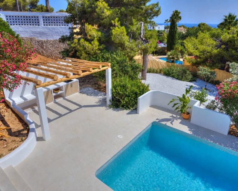 5 sovrum Villa till salu i Moraira med pool garage - 1 389 000 € (Ref: 9958709)