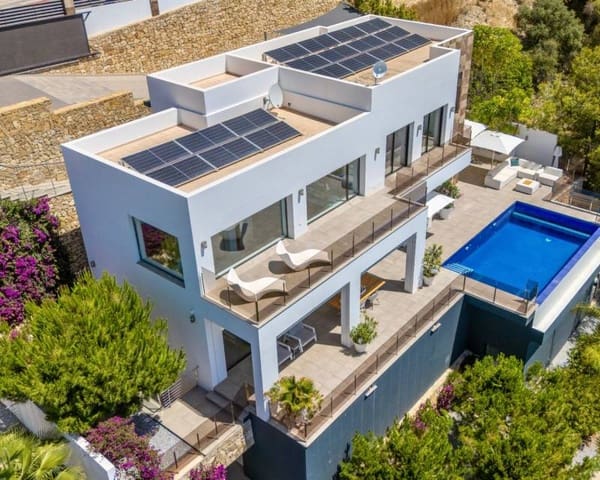 Chalet de 4 habitaciones en Benissa en venta con piscina garaje - 2.250.000 € (Ref: 9958710)