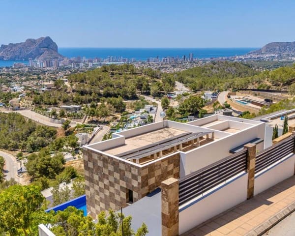 Chalet de 4 habitaciones en Benissa en venta con piscina garaje - 2.250.000 € (Ref: 9958710)