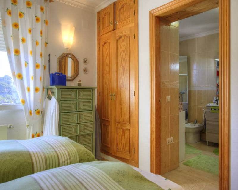4 soveværelse Villa til salg i Benissa med swimmingpool garage - € 766.000 (Ref: 9958717)
