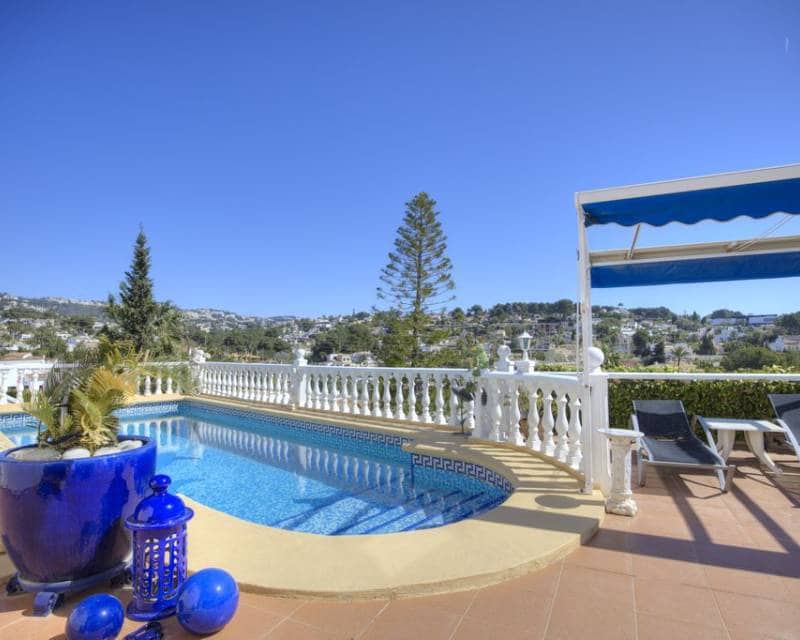 4 soveværelse Villa til salg i Benissa med swimmingpool garage - € 766.000 (Ref: 9958717)