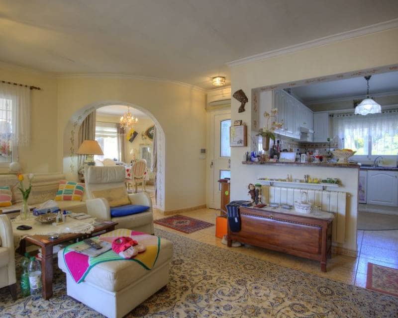 4 soveværelse Villa til salg i Benissa med swimmingpool garage - € 766.000 (Ref: 9958717)