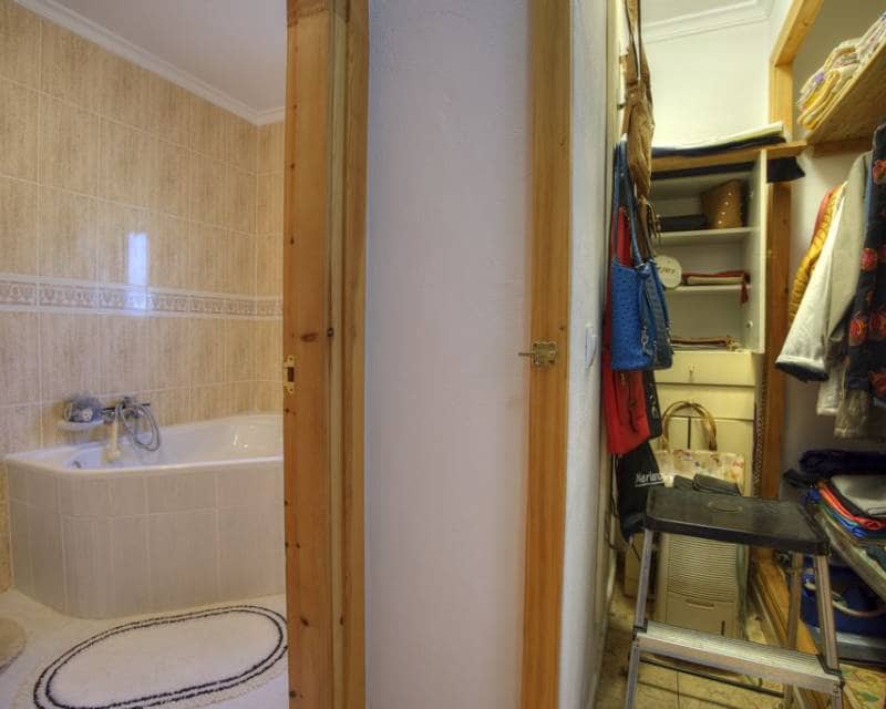 4 soveværelse Villa til salg i Benissa med swimmingpool garage - € 766.000 (Ref: 9958717)