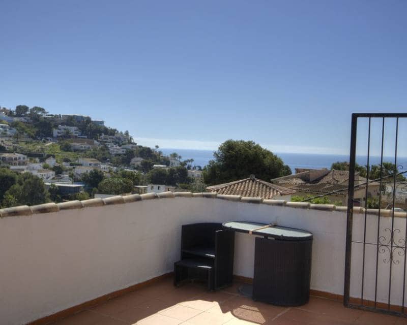 4 soveværelse Villa til salg i Benissa med swimmingpool garage - € 766.000 (Ref: 9958717)