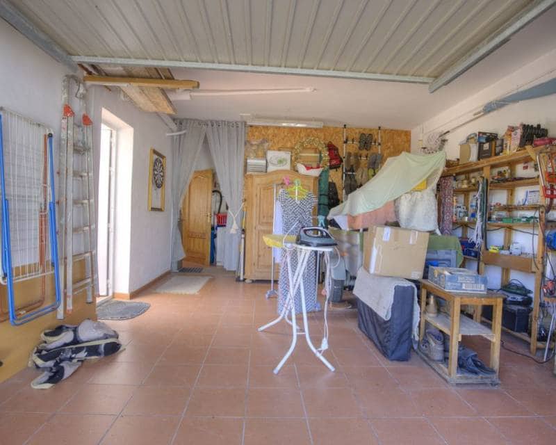 4 soveværelse Villa til salg i Benissa med swimmingpool garage - € 766.000 (Ref: 9958717)