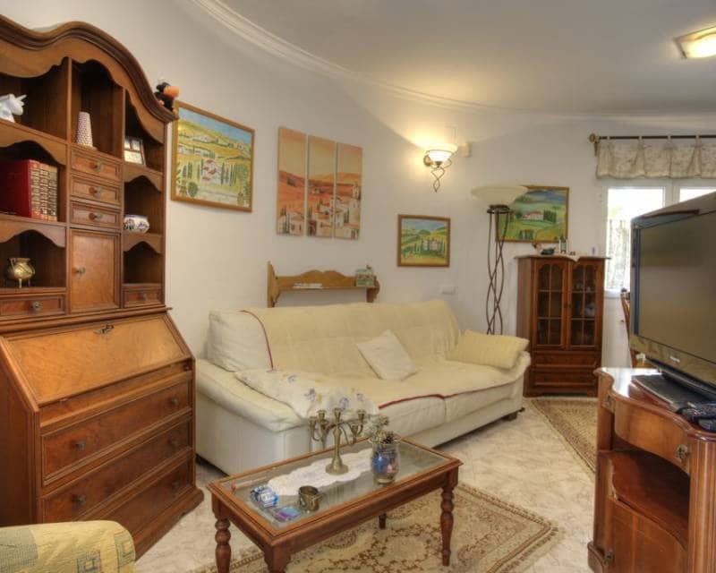 4 soveværelse Villa til salg i Benissa med swimmingpool garage - € 766.000 (Ref: 9958717)