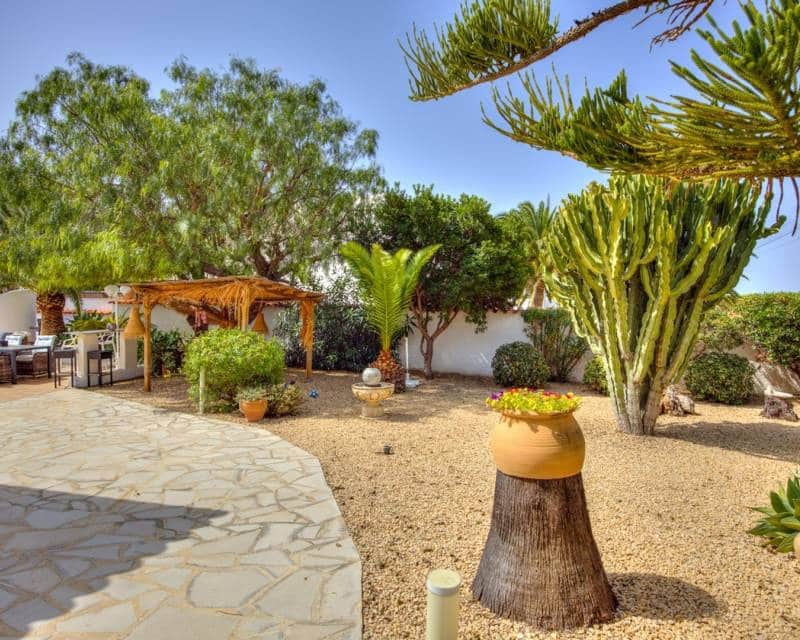 3 chambre Villa/Maison à vendre à Moraira avec piscine garage - 795 000 € (Ref: 9965662)