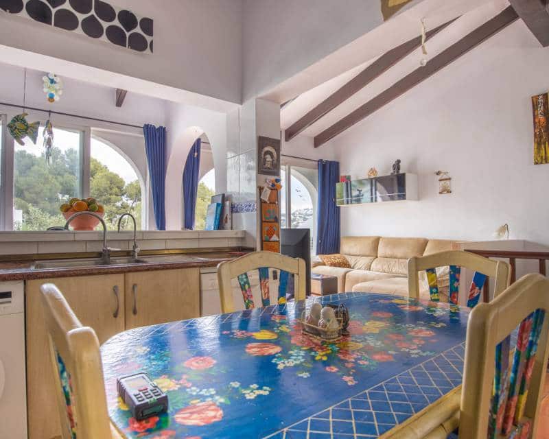 3 soveværelse Rækkehus til salg i Moraira med swimmingpool garage - € 349.000 (Ref: 9968903)