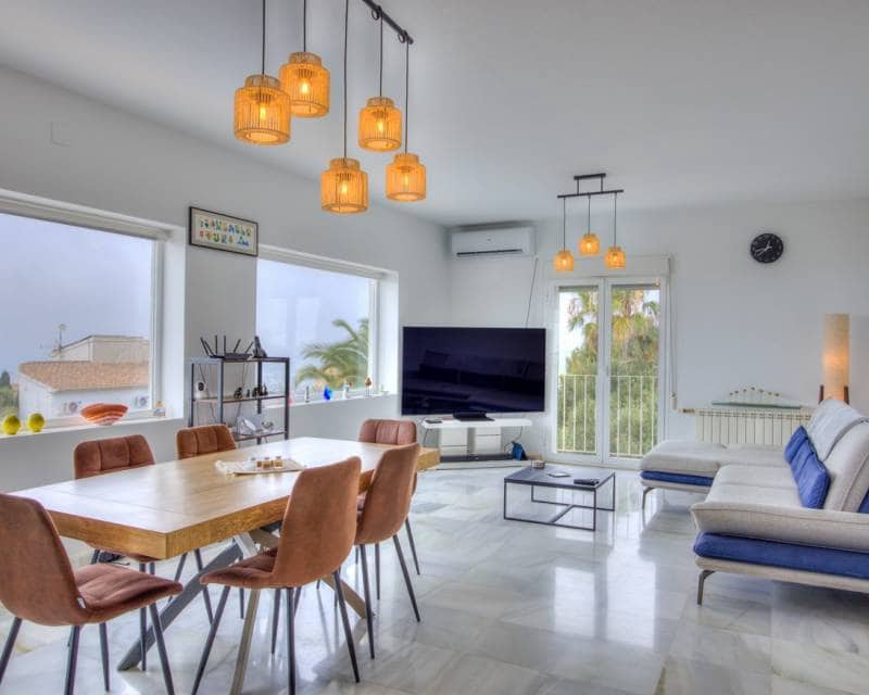 3 quarto Moradia para venda em Cumbre del Sol com piscina garagem - 860 000 € (Ref: 9983980)