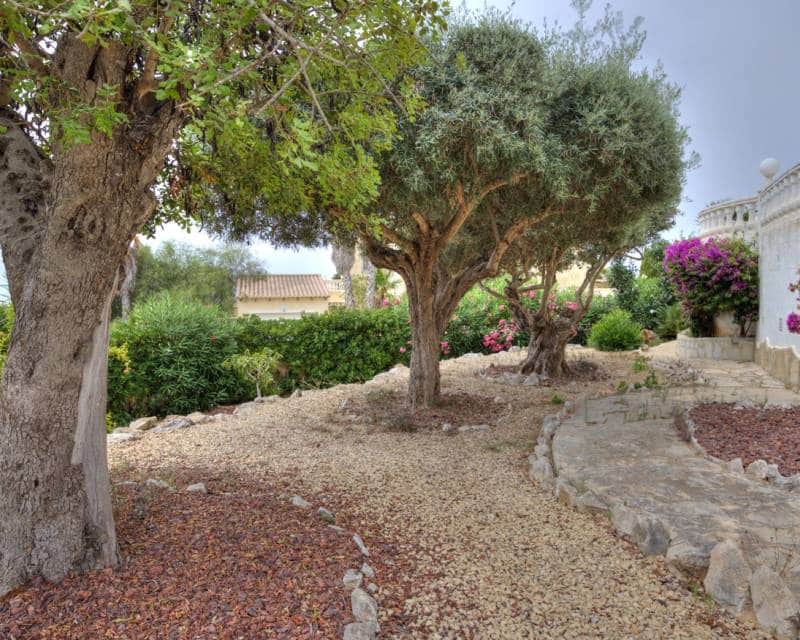 3 quarto Moradia para venda em Cumbre del Sol com piscina garagem - 860 000 € (Ref: 9983980)