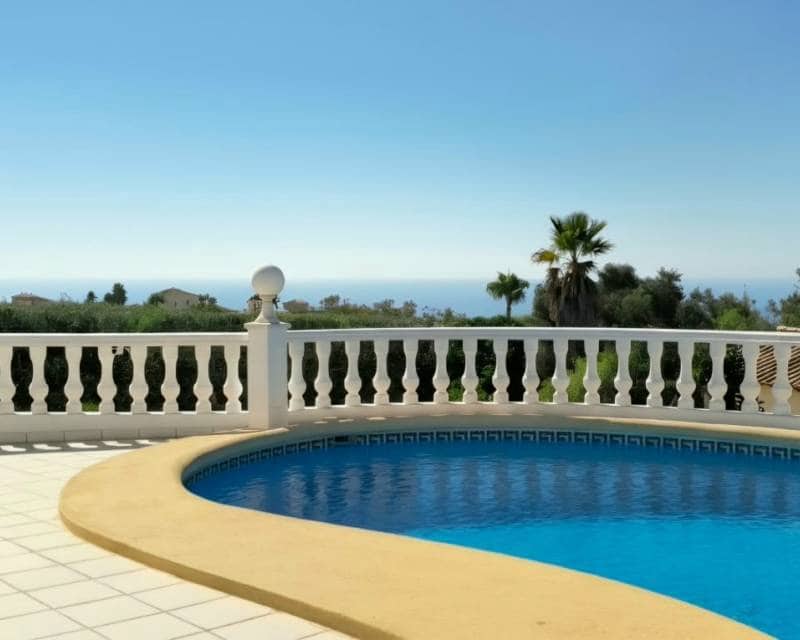 3 quarto Moradia para venda em Cumbre del Sol com piscina garagem - 860 000 € (Ref: 9983980)