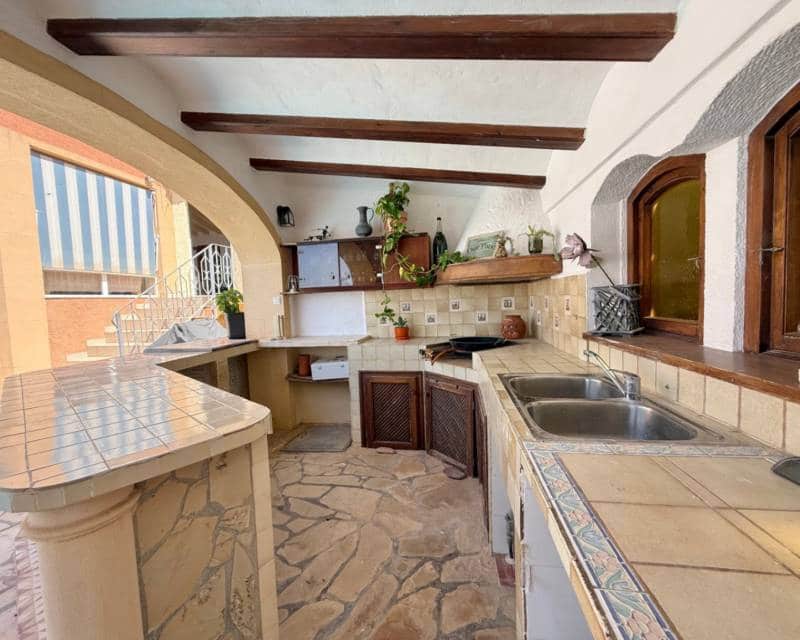 5 sovrum Villa till salu i Javea / Xabia med pool garage - 1 500 000 € (Ref: 9983983)