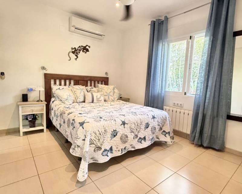 5 sovrum Villa till salu i Javea / Xabia med pool garage - 1 500 000 € (Ref: 9983983)