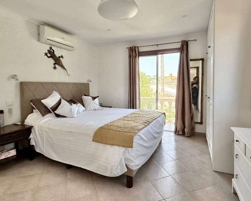 5 sovrum Villa till salu i Javea / Xabia med pool garage - 1 500 000 € (Ref: 9983983)