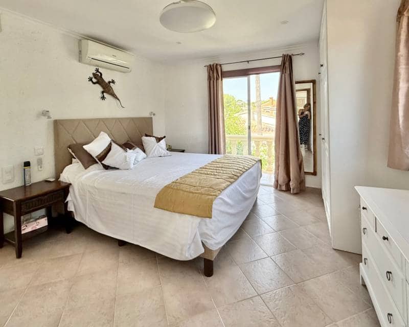 5 sovrum Villa till salu i Javea / Xabia med pool garage - 1 500 000 € (Ref: 9983983)