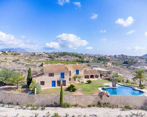 4 makuuhuone Maalaistalo myytävänä paikassa Moraira, Teulada-Moraira mukana uima-altaan 
autotalli - 4 200 000 € (Ref: 9985650)