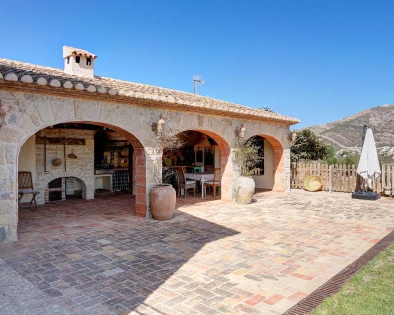 4 Zimmer Finca/Landgut zu verkaufen in Moraira mit Pool Garage - 4.200.000 € (Ref: 9985650)