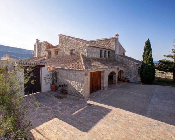 4 makuuhuone Maalaistalo myytävänä paikassa Moraira, Teulada-Moraira mukana uima-altaan 
autotalli - 4 200 000 € (Ref: 9985650)