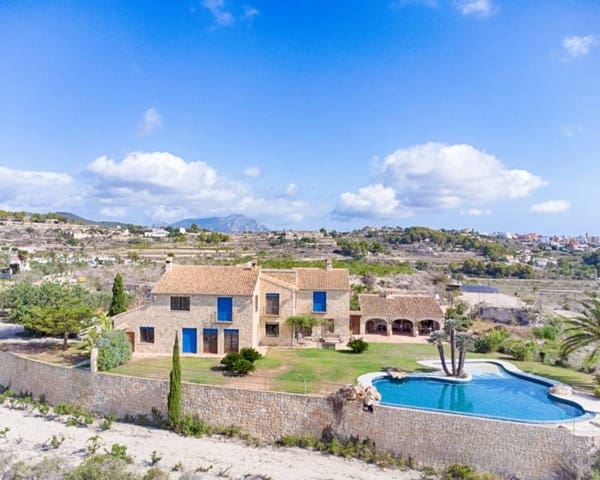 4 makuuhuone Maalaistalo myytävänä paikassa Moraira, Teulada-Moraira mukana uima-altaan 
autotalli - 4 200 000 € (Ref: 9985650)