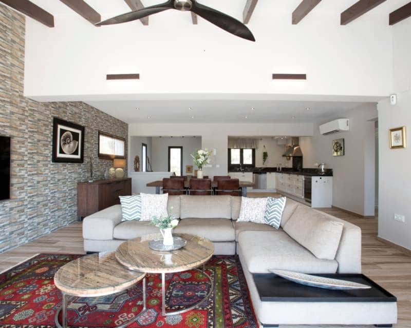 4 bedroom Villa for sale in Moraira with pool garage - € 1,195,000 (Ref: 9999272)