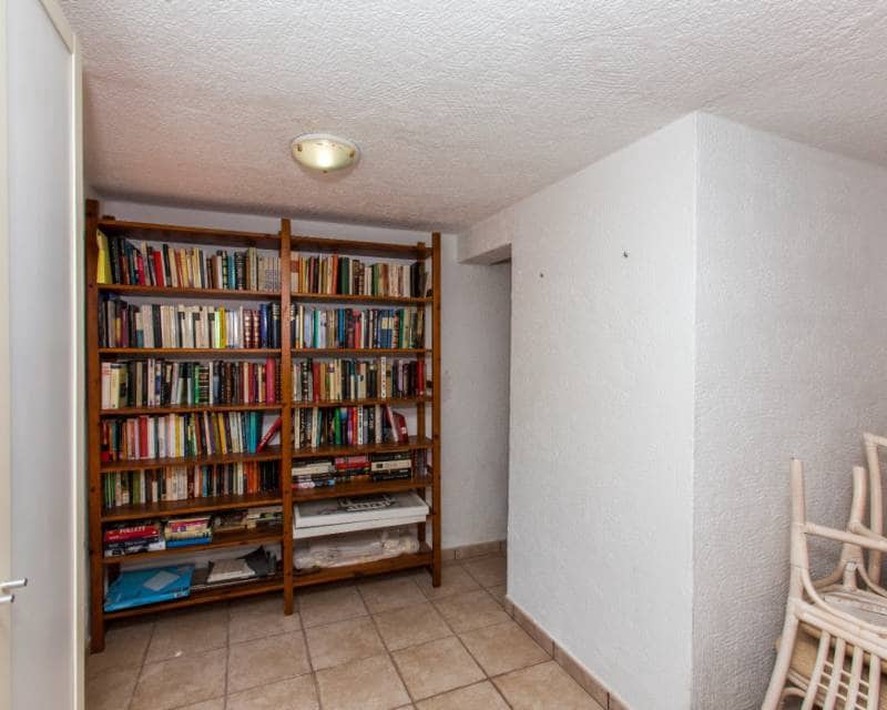 5 slaapkamer Villa te koop in Monte Pedreguer met garage - € 450.000 (Ref: 9999273)