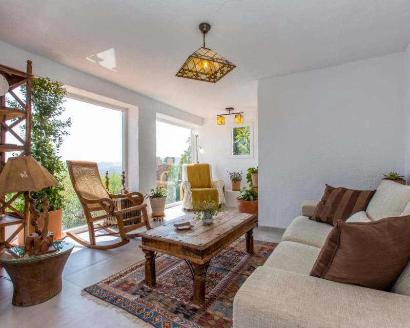 5 slaapkamer Villa te koop in Monte Pedreguer met garage - € 450.000 (Ref: 9999273)