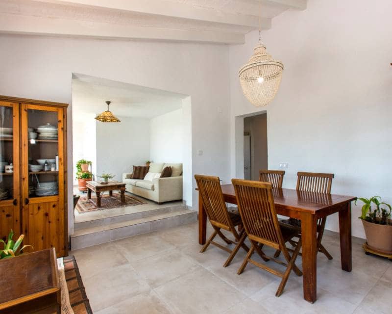 5 slaapkamer Villa te koop in Monte Pedreguer met garage - € 450.000 (Ref: 9999273)