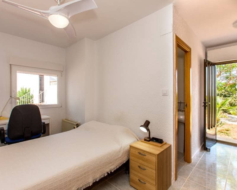 5 slaapkamer Villa te koop in Monte Pedreguer met garage - € 450.000 (Ref: 9999273)