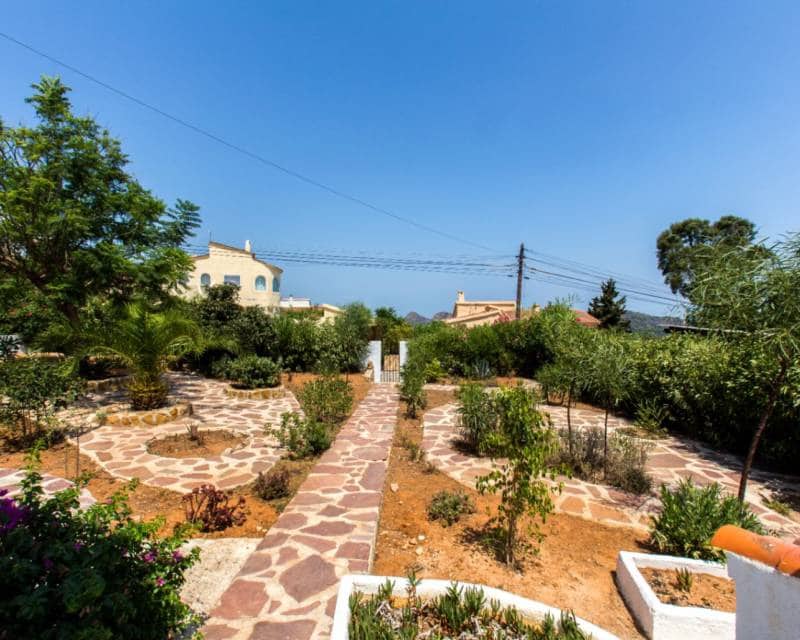 5 slaapkamer Villa te koop in Monte Pedreguer met garage - € 450.000 (Ref: 9999273)