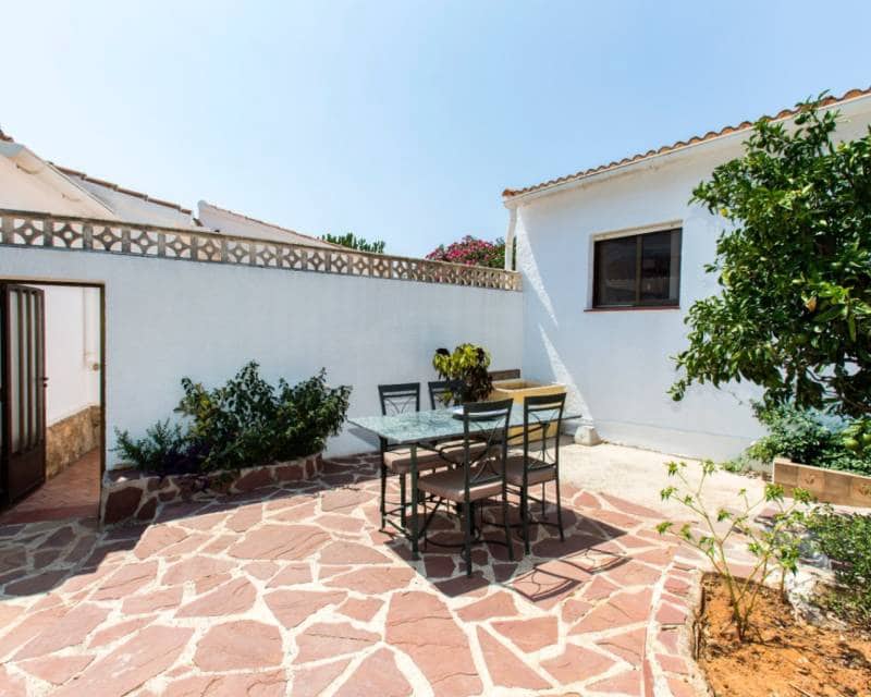 5 slaapkamer Villa te koop in Monte Pedreguer met garage - € 450.000 (Ref: 9999273)