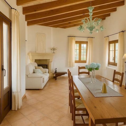 Finca/Casa Rural de 6 habitaciones en Alaró en alquiler con piscina - 4.000 € (Ref: 10043001)