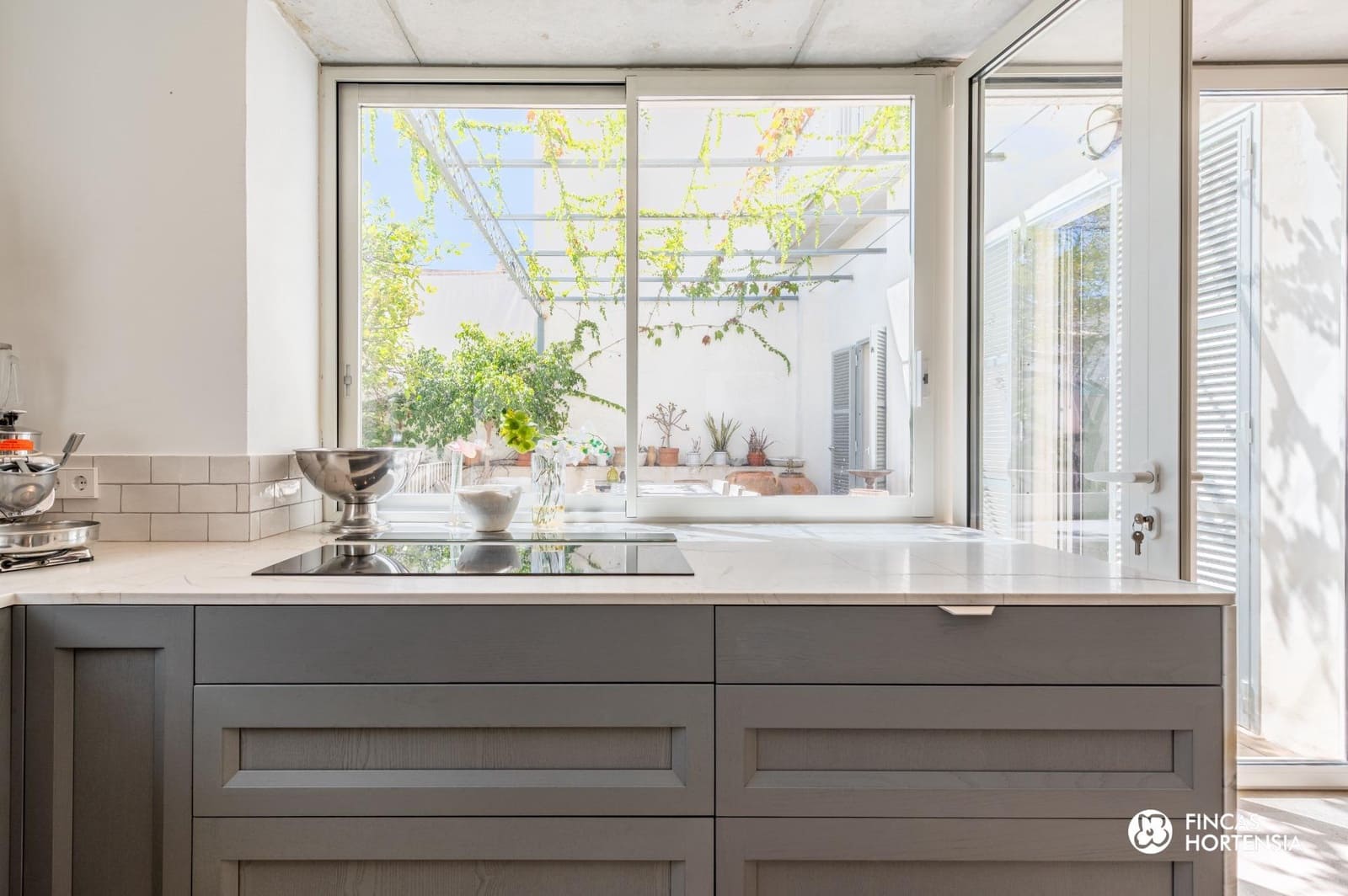 5 soveværelse Villa til salg i Palma de Mallorca med swimmingpool garage - € 3.450.000 (Ref: 9239293)