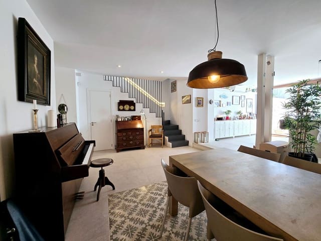 5 quarto Moradia para venda em Alaró com piscina - 1 425 000 € (Ref: 9239296)