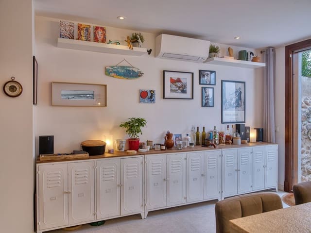 5 quarto Moradia para venda em Alaró com piscina - 1 425 000 € (Ref: 9239296)