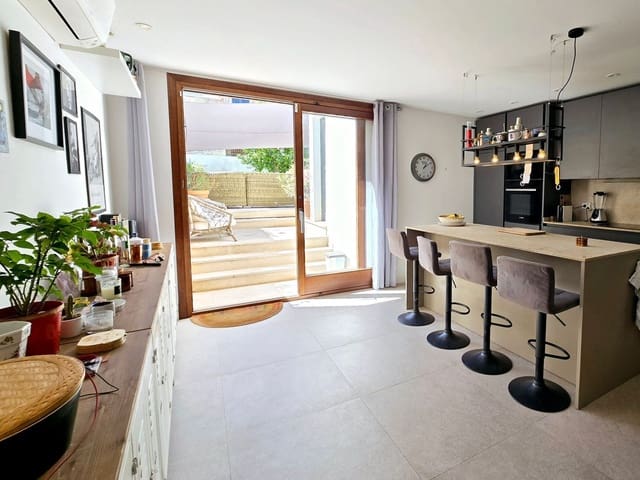 5 quarto Moradia para venda em Alaró com piscina - 1 425 000 € (Ref: 9239296)