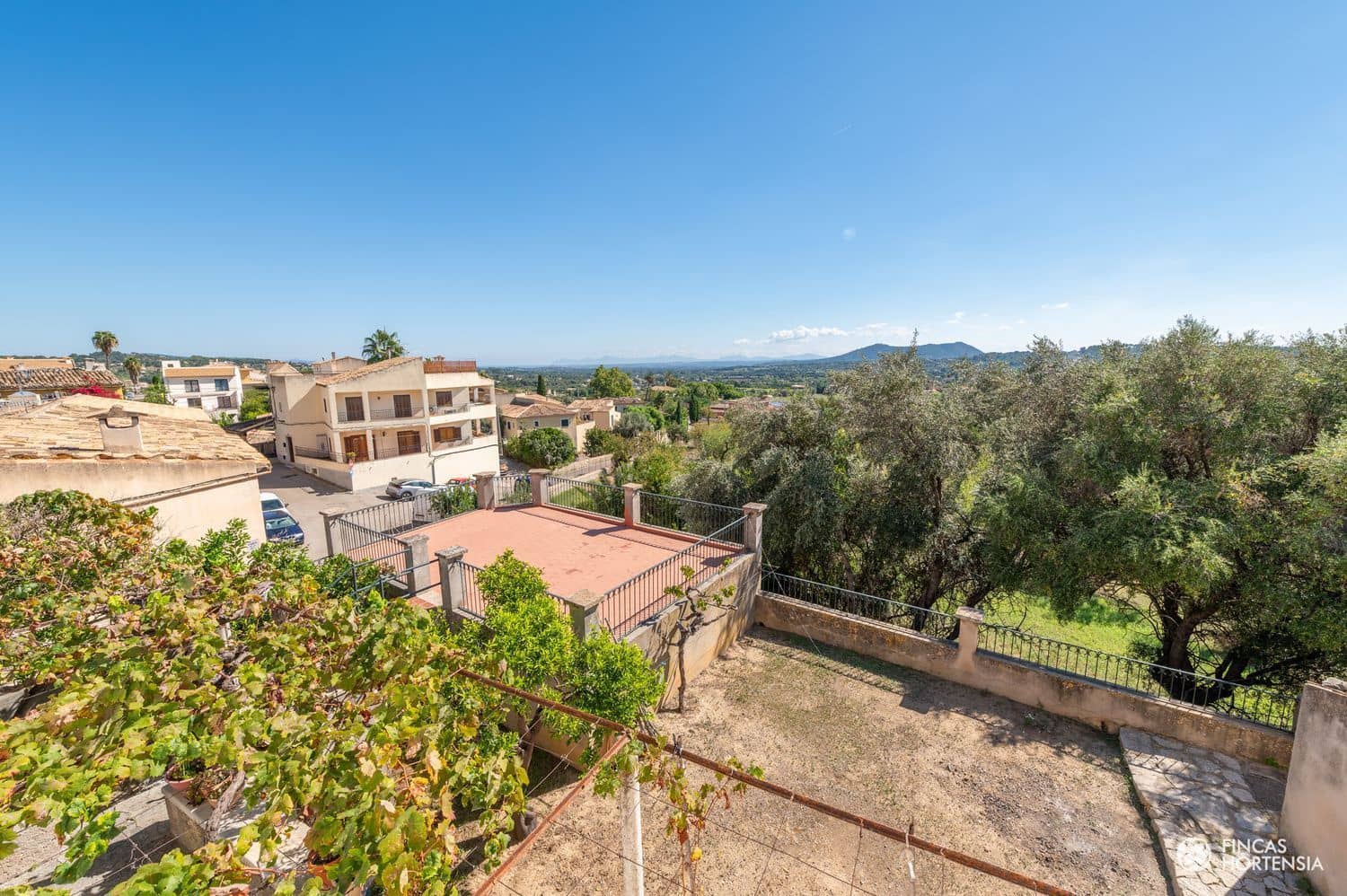 4 soveværelse Villa til salg i Selva med garage - € 595.000 (Ref: 9239297)