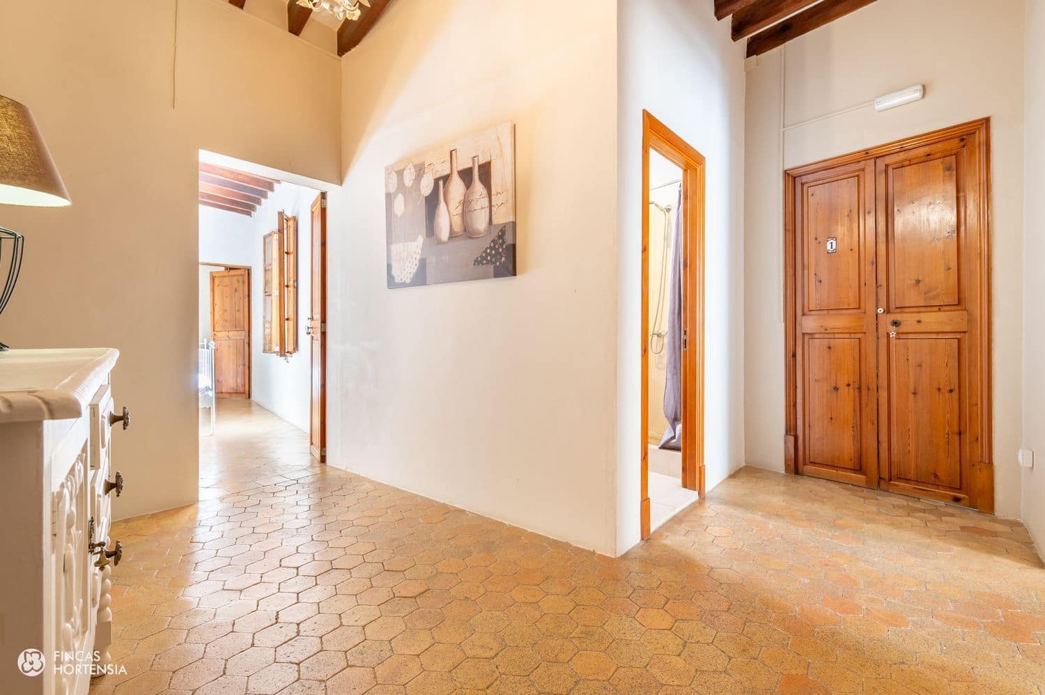 8 bedroom Villa for sale in Alaro - € 1,250,000 (Ref: 9239298)