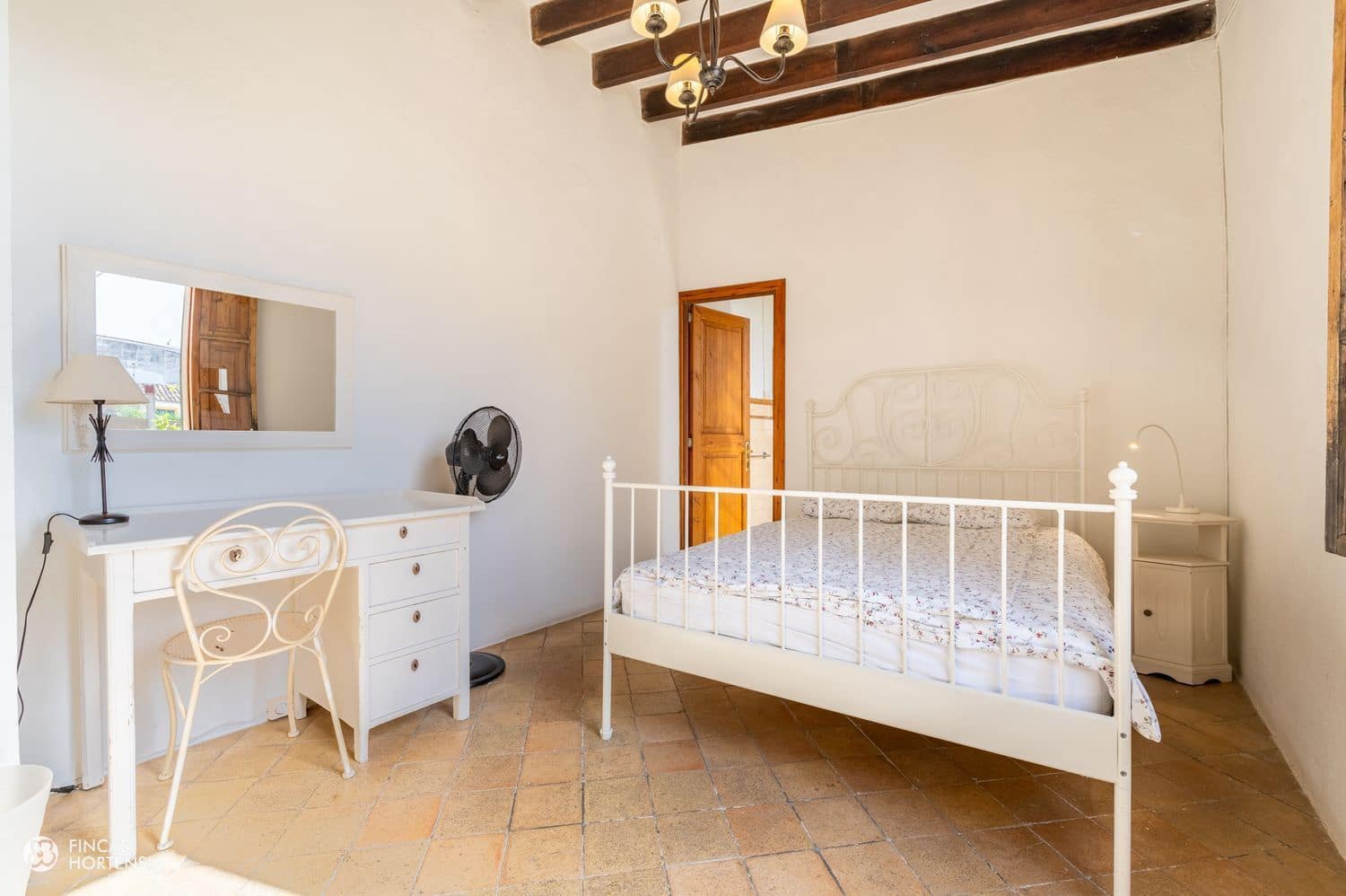 8 bedroom Villa for sale in Alaro - € 1,250,000 (Ref: 9239298)