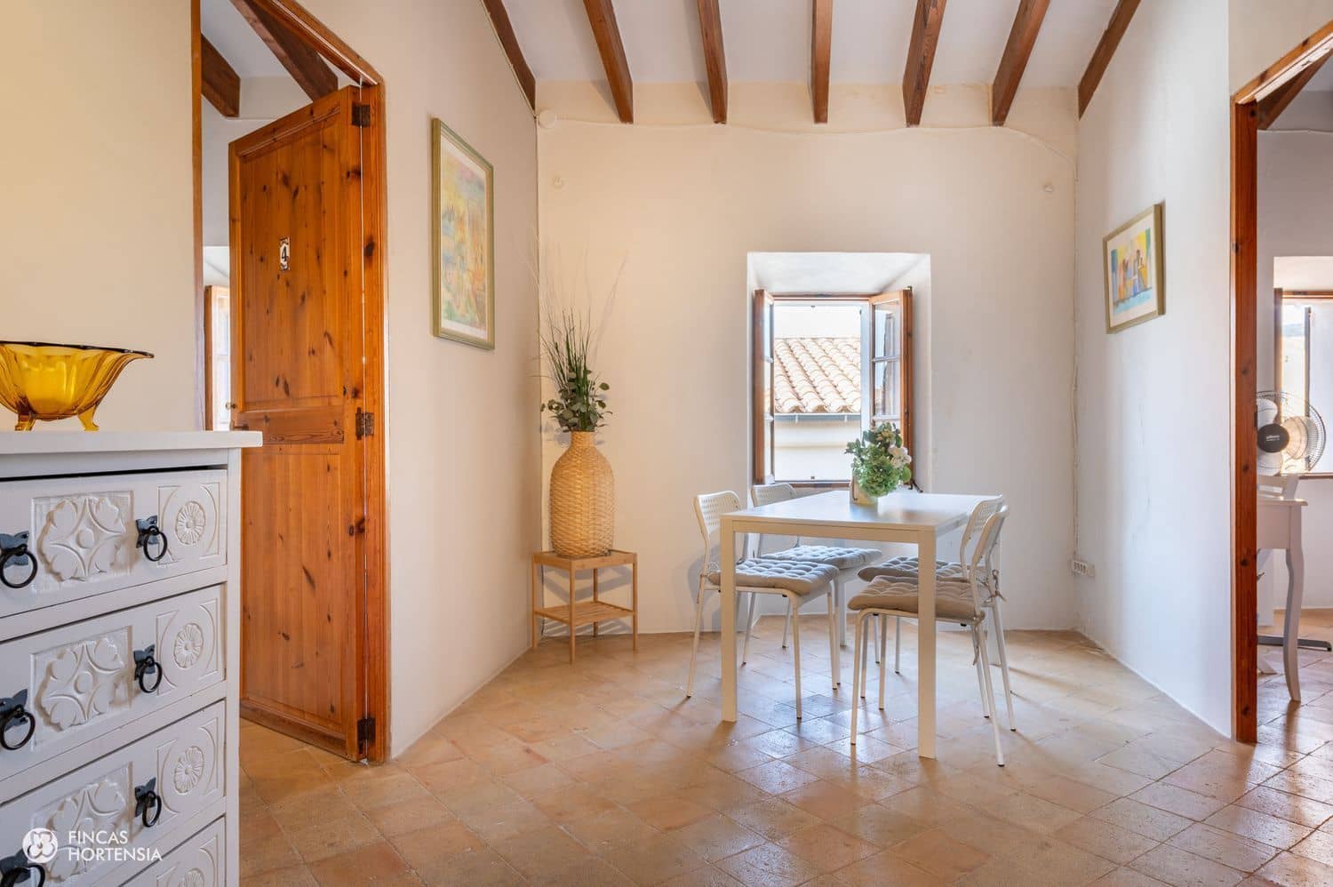 8 bedroom Villa for sale in Alaro - € 1,250,000 (Ref: 9239298)